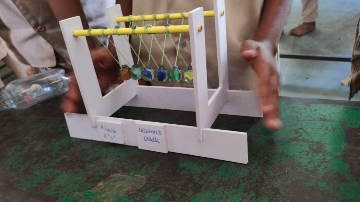 Newtons Cradle built by a student
